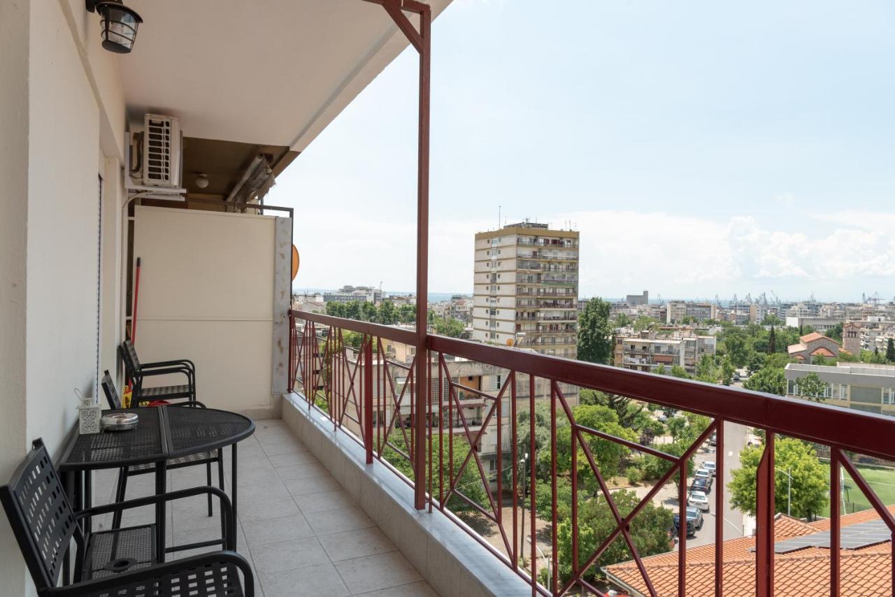 Minimalist Apartments W/ View Thessaloníki Luaran gambar